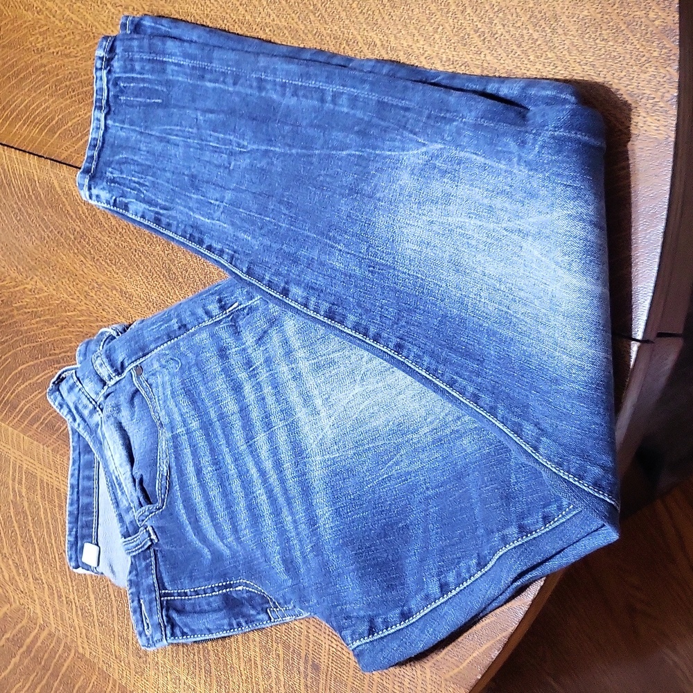 Womens Buckle Jeans